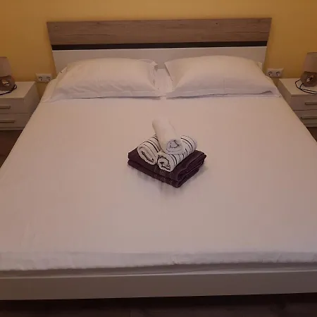 Pavelic * Novi Vinodolski