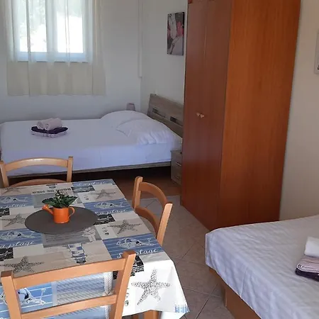 Apartment Pavelic *