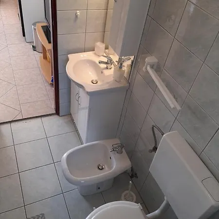Pavelic Apartment